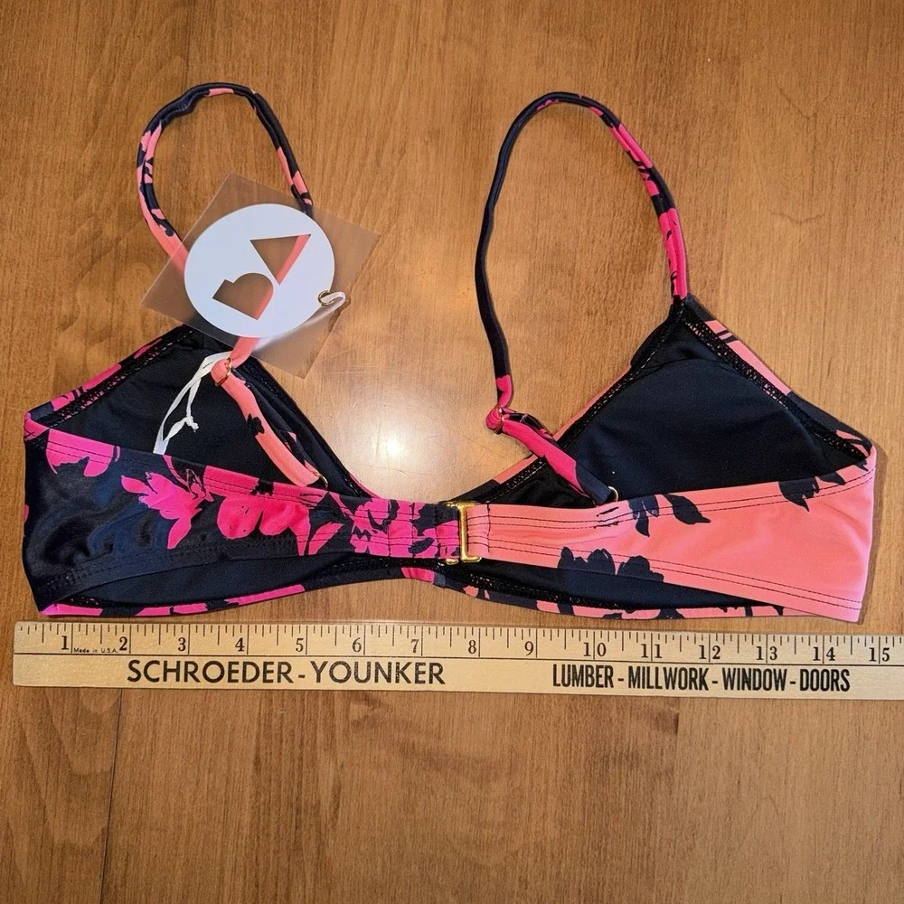 NEW Perfect Vacation Swim x Tillys Neon Floral Bikini TOP Size Small Pink Orange